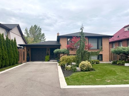 For Lease - 4237 Tomken Road Unit# Unit B, Mississauga, Ontario - Photo 4