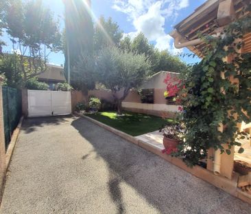 Location Maison 4 pièces 83m² CUERS 83390 - Photo 6