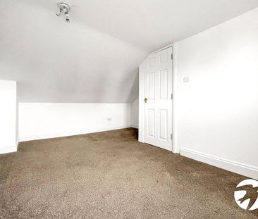 1 bedroom duplex to rent - Photo 2