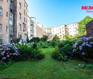 Pronájem bytu 2+kk 52 m², Hradec Králové - Фото 3