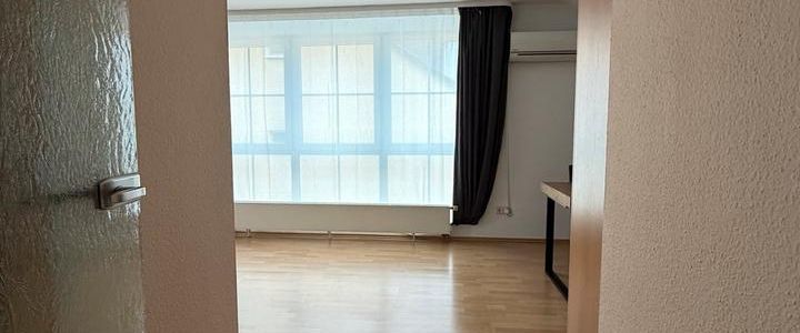 Teilmöblierte 2 ZKB Wohnung mit EBK und Klimaanlage - Foto 1