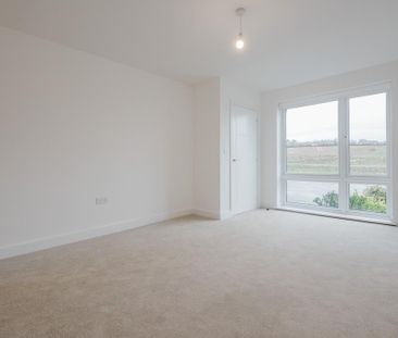 4 bedroom detached house to rent - Photo 5