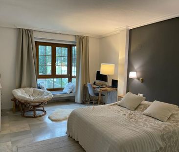 Luxury Villa for rent in Nueva Andalucia, Andalusia - Photo 3