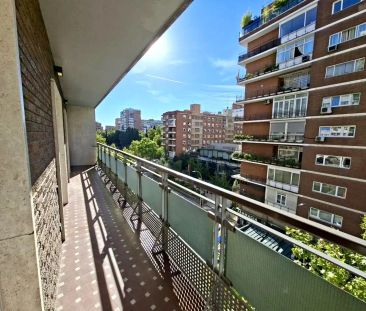 Madrid - Photo 2