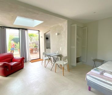 Location Appartement 1 pièce 29m² CASSIS 13260 - Photo 1