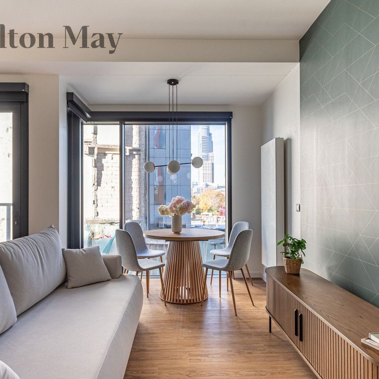 Warszawa, Wola, Prosta - Photo 1