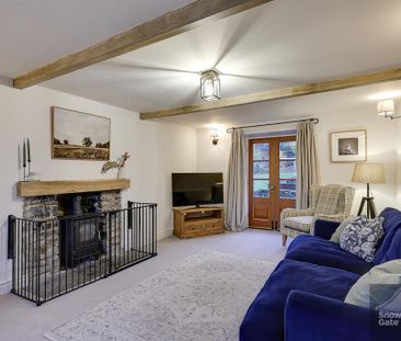 4 bedroom terraced house to rent - Photo 4