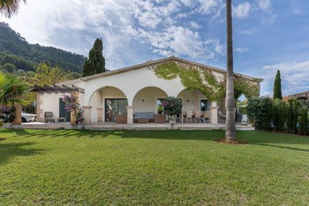 Luxury 4 bedroom Detached House for rent in Banyalbufar, Spain - Photo 3