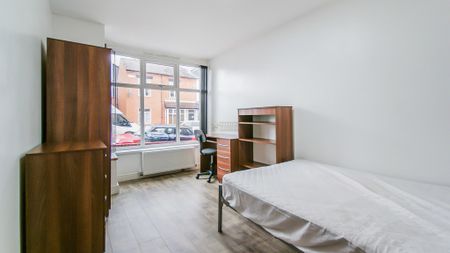 35 Teignmouth Road - Photo 3