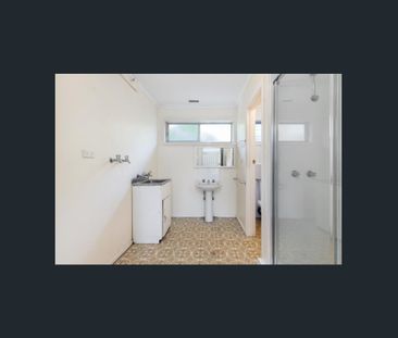 SPACIOUS TWO BEDROOM UNIT - Photo 2