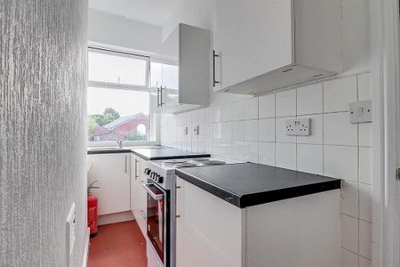 1 bedroom flat to rent - Photo 4