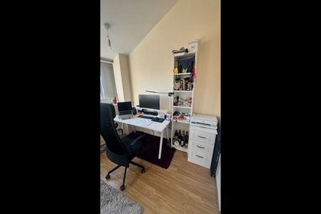 Room in a Shared Flat, Abbots Park, SW2 - Photo 5