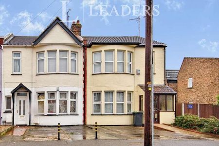 Bellevue Road, Southend, SS2 - Photo 3