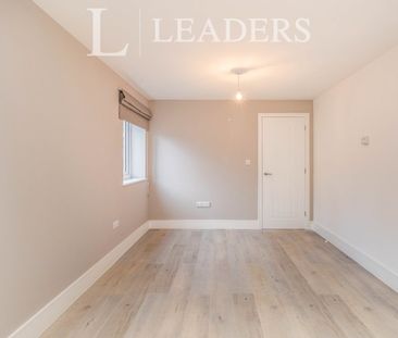 1 bedroom apartment to rent Hersham Road, KT12 - Photo 1