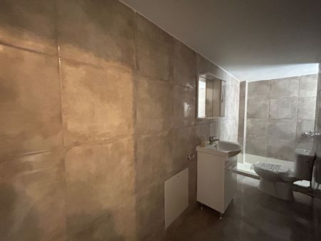 Διαμέρισμα για ενοικίαση Κέντρο (Νέος Κόσμος) - Φωτογραφία 2