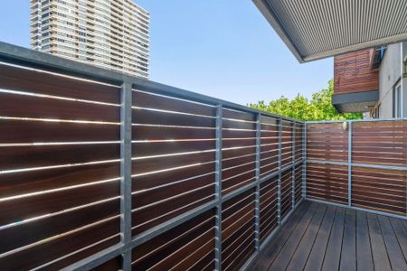 12/3 Charnwood Road, St Kilda VIC 3182 - Apartment For Rent | Domain - Photo 3