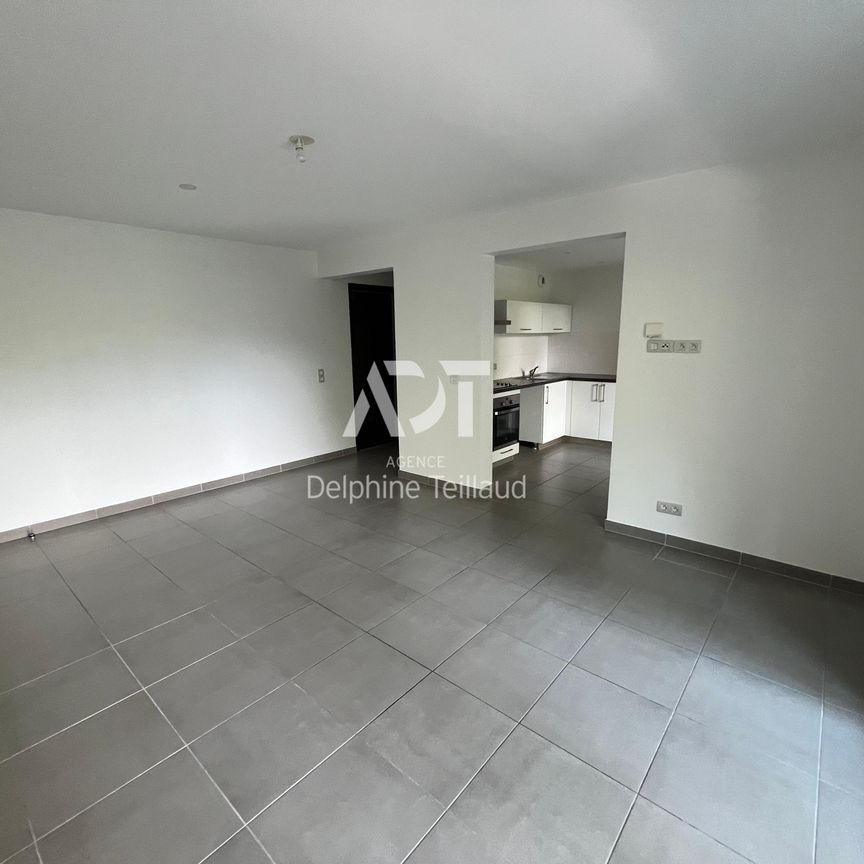 Location Appartement 2 pièces 42m² GRENOBLE 38000 - Photo 1