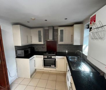 2 bedroom house to rent - Photo 2