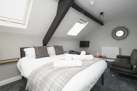 Apt 1 Yr Owain Glyndwr, High Road, Llanddona, Llanddona - Photo 2