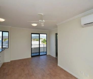 38B Goode Lane, Oonoonba - Photo 4