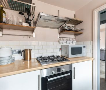 2 bedroom house to rent - Photo 1