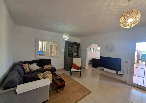 For Rental: 2-Bedroom Semi-Detached House in Las Rosas