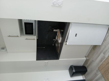 Location Appartement 1 pièce 22m² ROSIERES PRES TROYES 10430 - Photo 3