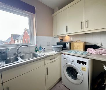 Liberty Way, Poole - Photo 4