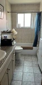 Upper Duplex 5 1/2 for rent - Photo 4