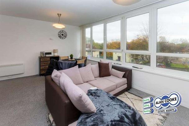 Ingledew Court, Alwoodley, LS17 - Photo 1