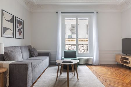 Rue La Boétie - Photo 2