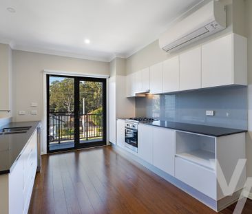 3/18 Grayson Avenue, Kotara NSW 2289 - Townhouse For Rent | Domain - Photo 4