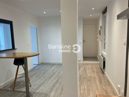 Location appartement à Brest, 2 pièces 31.3m² - Photo 4