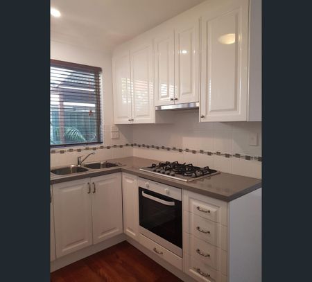 Unit 3/24 Point Walter Rd, Bicton, WA 6157 - Photo 2