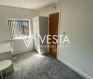 7 bedroom terraced house to rent - Photo 4