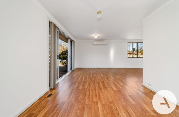 35A Bennelong Crescent,Macquarie - Photo 1