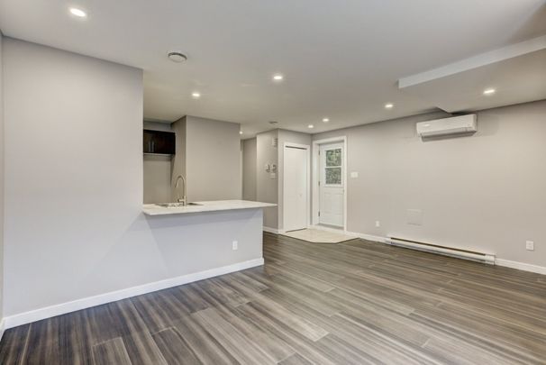 Appartement à louer - Brossard (Noms de rues (C)) Appartement à louer - Brossard (Noms de rues (C)) - Photo 1