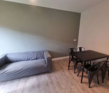 21 Spring House Road, Crookesmoor, S10 1LT - Photo 4