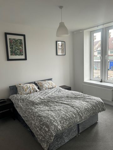 2 Bed Flat, Wells Road, BS4 - Photo 3