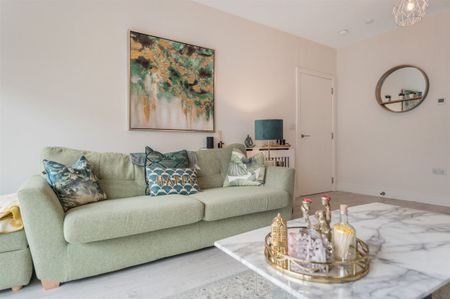 Larkfield, Clayfarm, Leopardstown, Dublin 18 - Photo 3