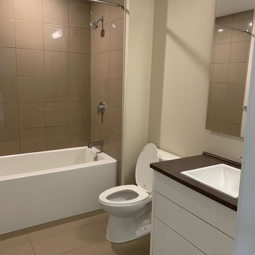 MARKET WAY APTS - 111 - MW111 - Photo 1