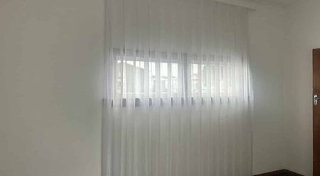 modern central - Photo 2