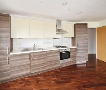 1 bedroom flat to rent - Photo 6