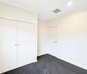 WELL MAINTAINED HOME! - Photo 3