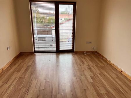 32b Mark Street, Newtownards, BT23 4DT - Photo 3