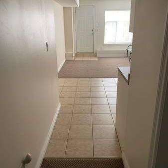 2 bedroom 1 bath bsmt suite in Tynehead Surrey for $1800 - Photo 4