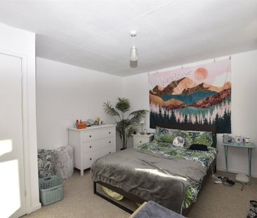 Phoenix House, Bath, Somerset, BA1 - Photo 3