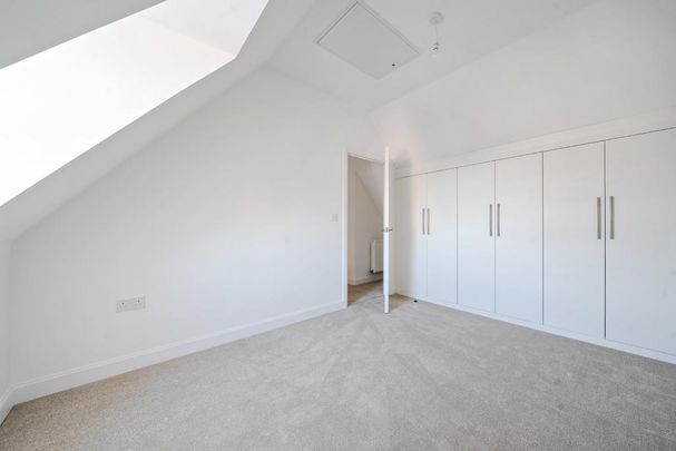 4 bedroom detached house to rent - Photo 1