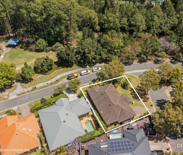 SPACIOUS THREE BEDROOM ONE LEVEL HOME - PEACEFUL LOCATION - Photo 4