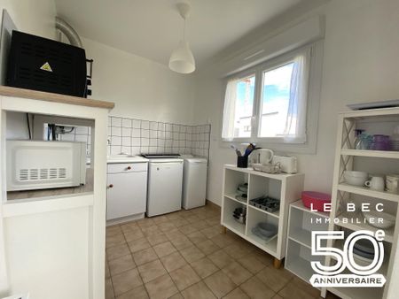 T2 meublé situé près du port - Photo 5